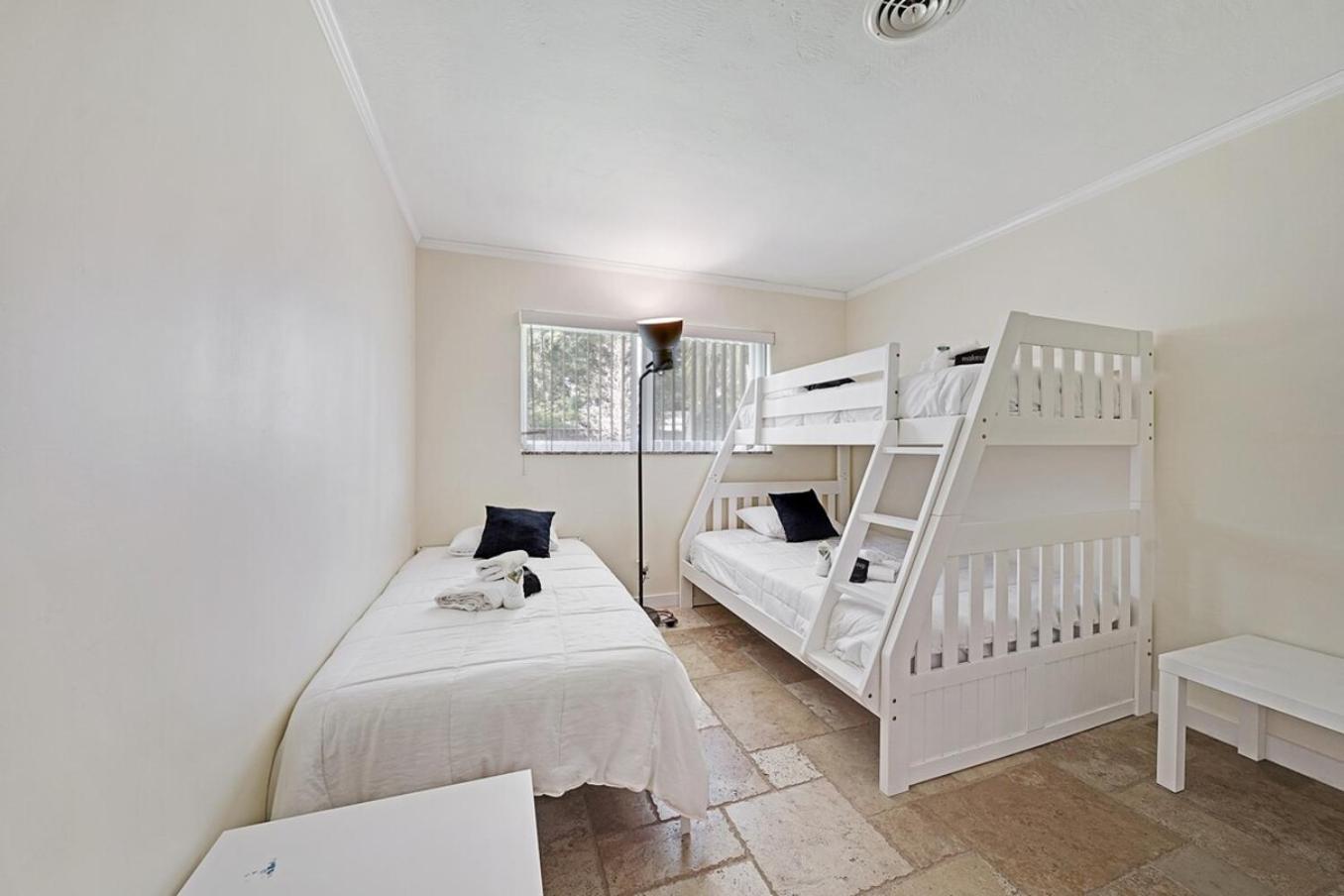 Home Wpool By Pmi Unit 332 Fort Lauderdale Exterior photo